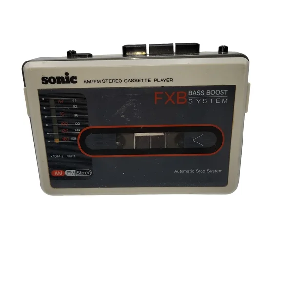 Vintage Sonic FXB Bass Boost Am/Fm Stereo Cassette Player - Picture 2 of 13